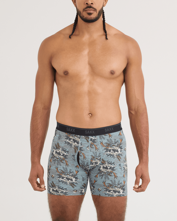 Front - Model wearing Quest Quick-Dry Mesh Boxer Brief in Hunting Lodge-Silver Pine