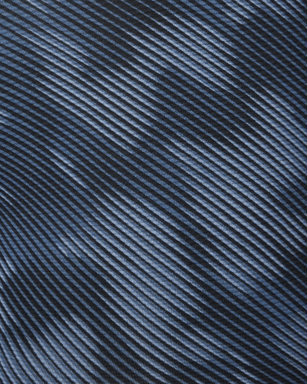 Swatch of Smoke Screen/Washed Indigo